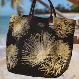 Kahulalea Lehua Tote